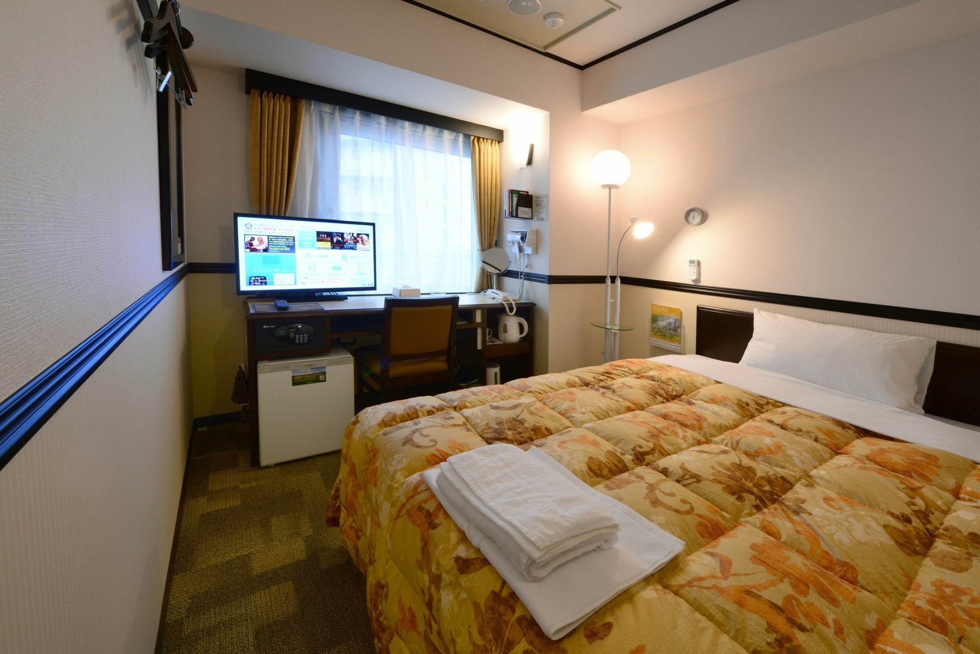 Toyoko Inn Osaka Tsuruhashi Ekimae Exterior foto